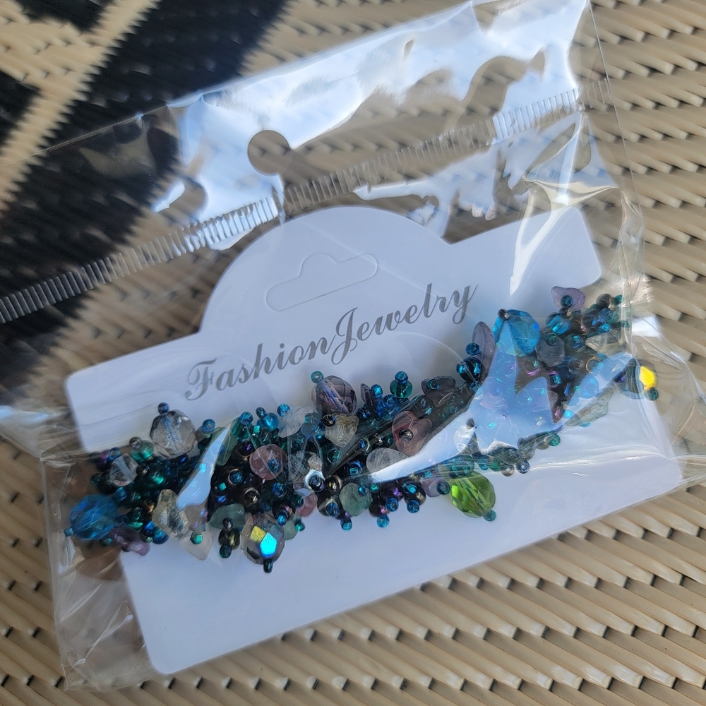 💎Final SALE💎 Colorful Beaded Bracelet - Magnetic Closure